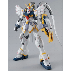 GUNDAM - Model Kit - Master Grade - Gundam Sandrock EW Ver. - 18CM