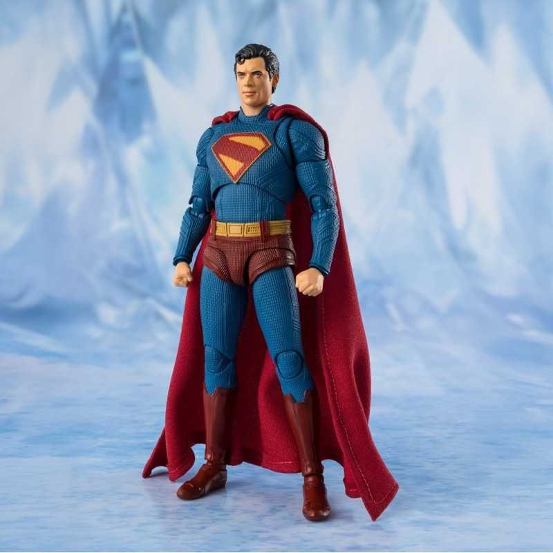 SUPERMAN FIGURA 16,5 CM SUPERMAN 2025 S.H. (Pre-venta: 28/07/2025)