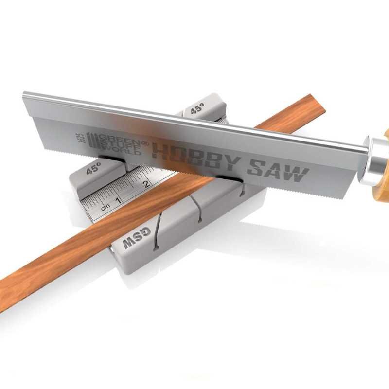 Caja de ingletes de modelismo