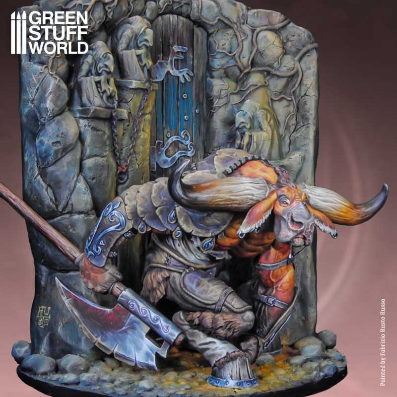 Journeyman Miniatures - Minotauro