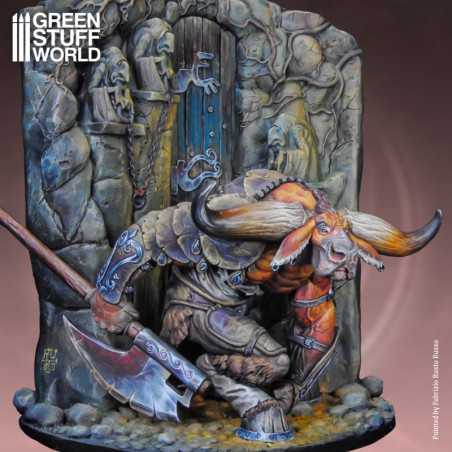 Journeyman Miniatures - Minotauro